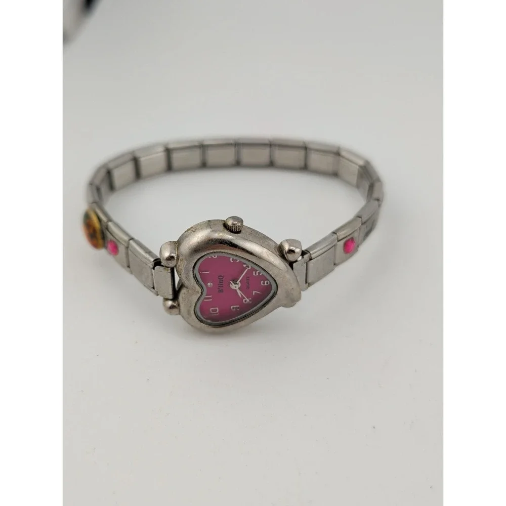 B'linQ Women's Watch Heart Case Charm Tile Dogs Stretch Band- New Battery